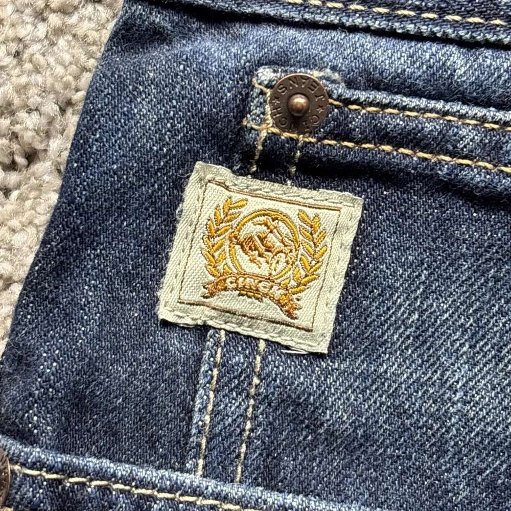 Cinch Cooper Men's 36x32 (38x32Measure) Dark Mid Distressed Bootcut‎ Denim Jeans